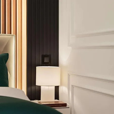 Apartmán Art-filled Designer Flat Near Opera & Andrassy Ave *