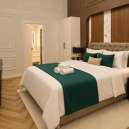 Art-filled Designer Flat Near Opera & Andrassy Ave Apartmán Budapešť